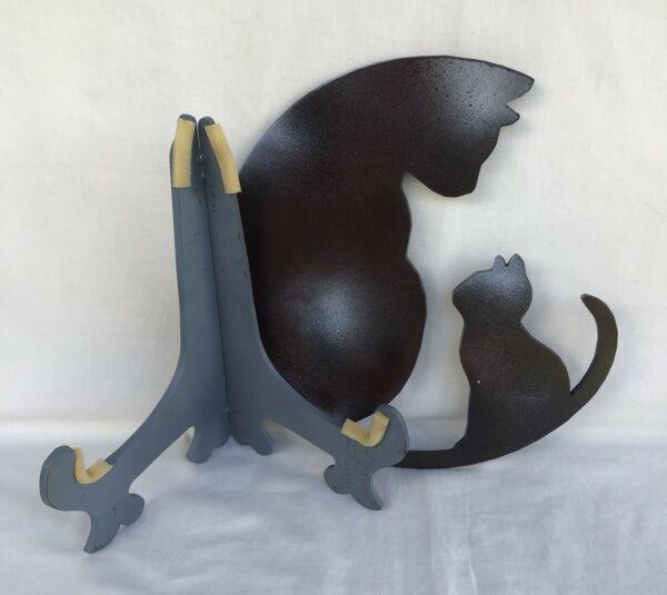 Odinson Steel Art Cat 1 - with Kitten - beside Large Stand