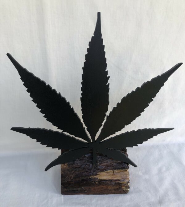 Odinson Steel Art Weed Leaf - Black - Mounted
